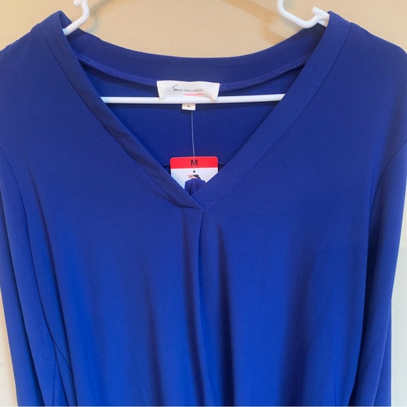 NWT Vince Camuto Goddess Royal Blue Relaxed Fit Pullover V-Neck Blouse S… - Picture 3 of 7